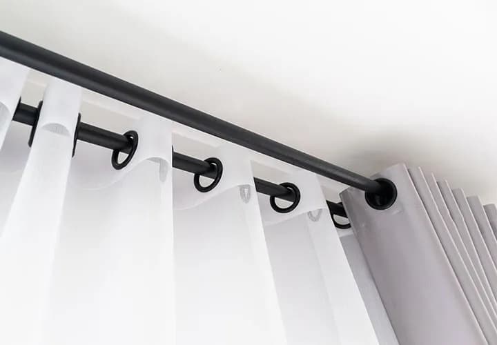 Jakie są teraz modne karnisze – trendy, które odmienią Twoje wnętrze