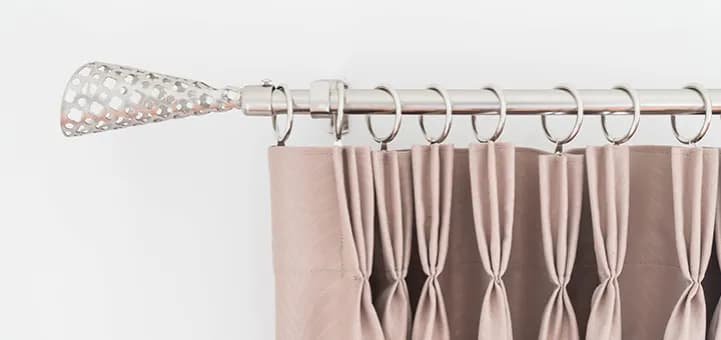 Jaki kolor karnisza do szarych ścian, aby uniknąć błędów w aranżacji?